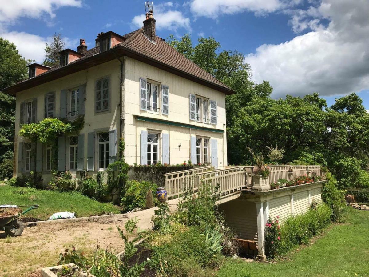 Chambres D'Hotes Le Petit Roche Арк-э-Сенан Экстерьер фото